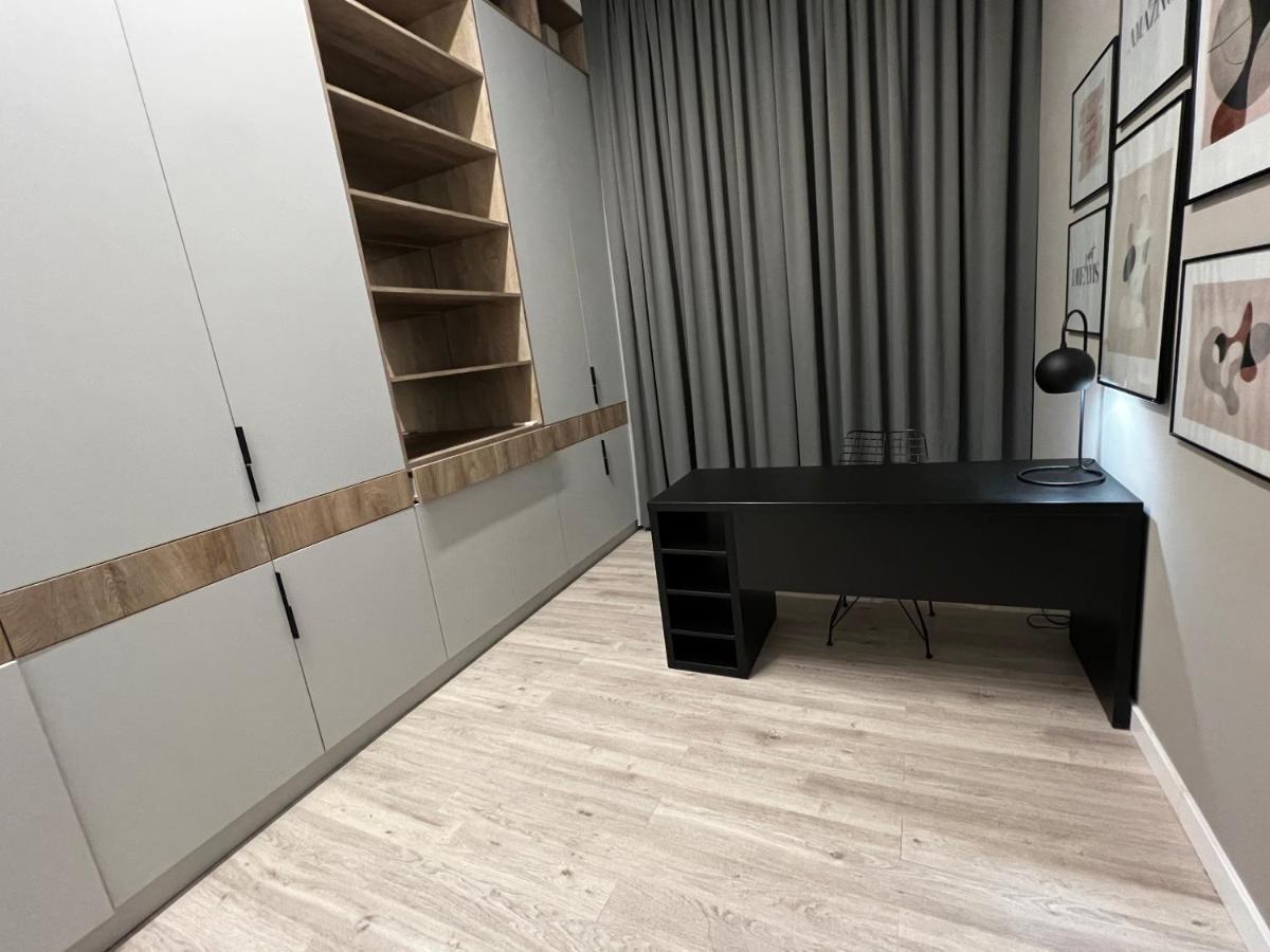 Four Bedroom Apartment, Old Town Bucharest Luaran gambar